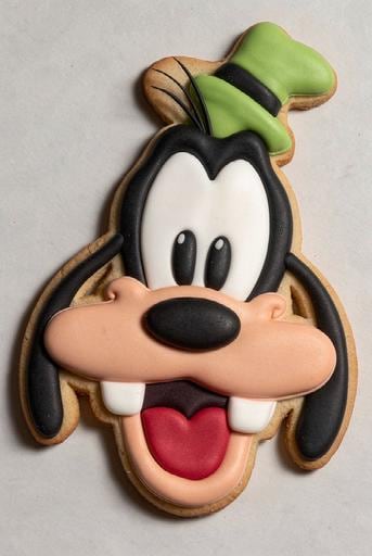 ⭐ Disney’s Magical Moments Cookie Cutters & Stamps – Classic Character Celebration Collection
