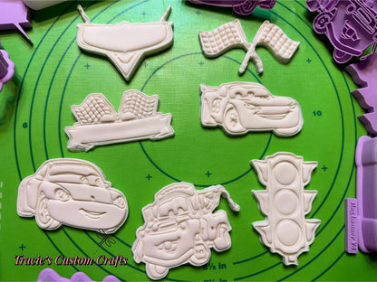 ⭐ Cars Cookie Cutters & Stamps – Race Day Character Collection
